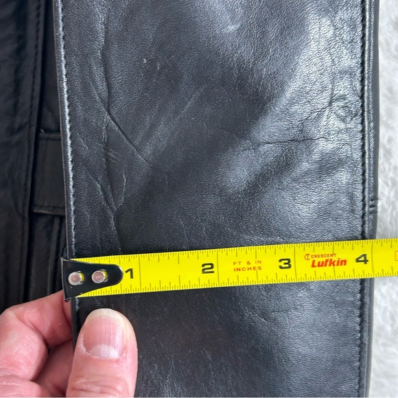 Tignanello Black Crossbody Leather Bag with Tassel Charm - Picture 7 of 12